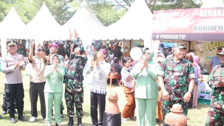 TMMD 125 Banyuwangi Ditutup, Brigjen TNI Ramli Buka Stand UMKM