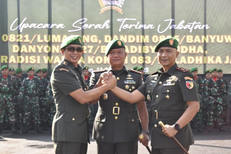 Serah Terima Jabatan Dandim 0825/Banyuwangi Dipimpin Langsung Danrem 083/Baladhika Jaya