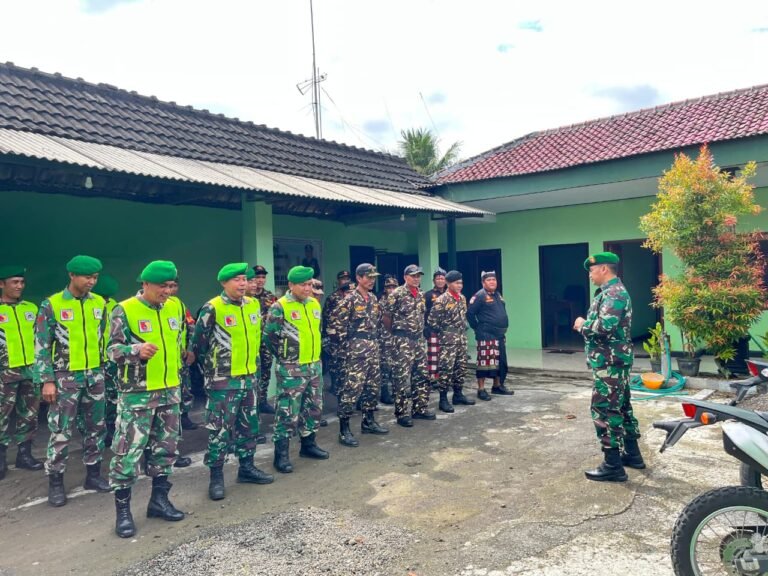 Apel Siaga Gabungan Koramil Bangorejo, Banser, dan Pecalang Wujudkan Sinergi Keamanan Wilayah