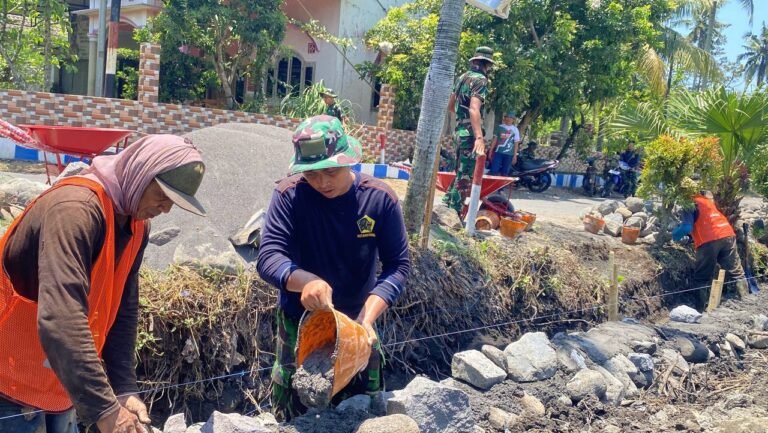 Dalam rangka mendukung kelancaran program TNI Manunggal Membangun Desa (TMMD) ke-126, Satgas TMMD Kodim 0818/Malang-Batu