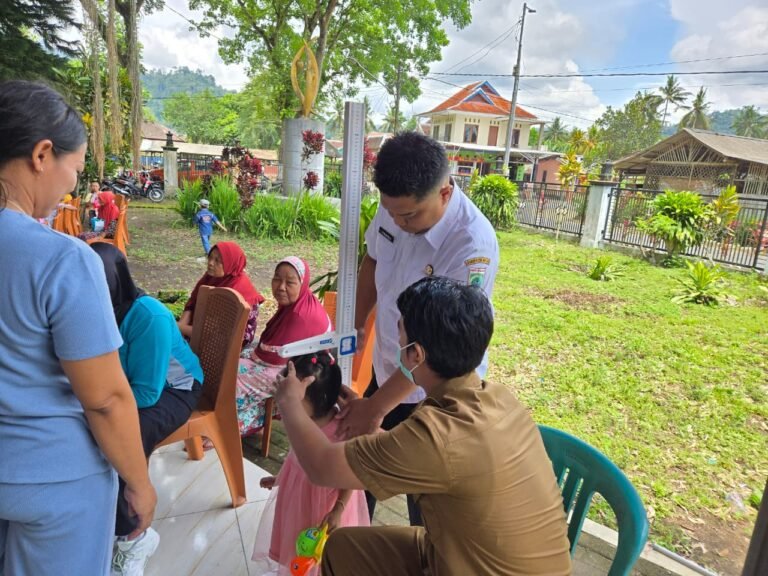 TMMD bukan hanya “membangun desa,” tetapi juga “membangun manusia.” Semangat inilah yang diwujudkan melalui Gerakan Aktifkan Posyandu oleh Dinas Kesehatan Kabupaten Malang