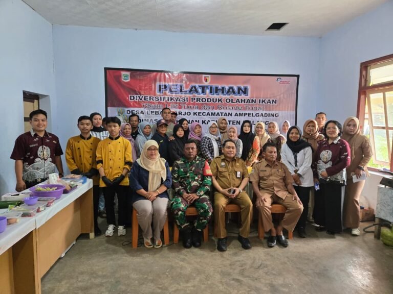 Dinas Perikanan Kabupaten Malang turut berperan aktif melalui kegiatan Pelatihan Diversifikasi Produk Olahan Ikan yang dilaksanakan di Aula Desa Lebakharjo, Kecamatan Ampelgading, Kabupaten Malang