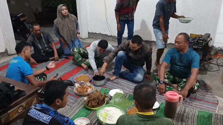 Desa Lebakharjo tetap menggelar syukuran sederhana sebagai ungkapan rasa syukur atas selesainya pekerjaan rabat beton jalan usaha tani