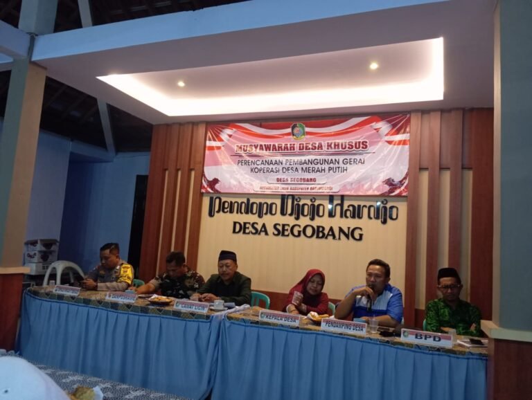 Masyarakat Desa Segobang Setujui Pembangunan Gerai KDKMP Melalui Musdesus