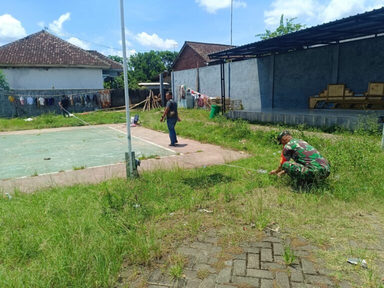Danposramil 0825-22 Licin dan Babinsa Dukung Penuh Pembangunan Koperasi Desa Kelurahan Merah Putih (KDKMP) di Desa Banjar