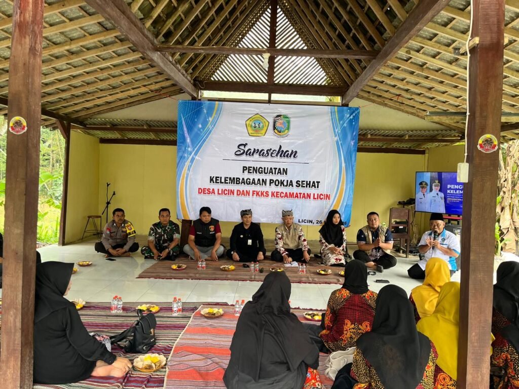 Sinergi Menuju Kecamatan Sehat, Forkopimcam Licin Kumpul di Kuwung Bahas Penguatan Kelembagaan
